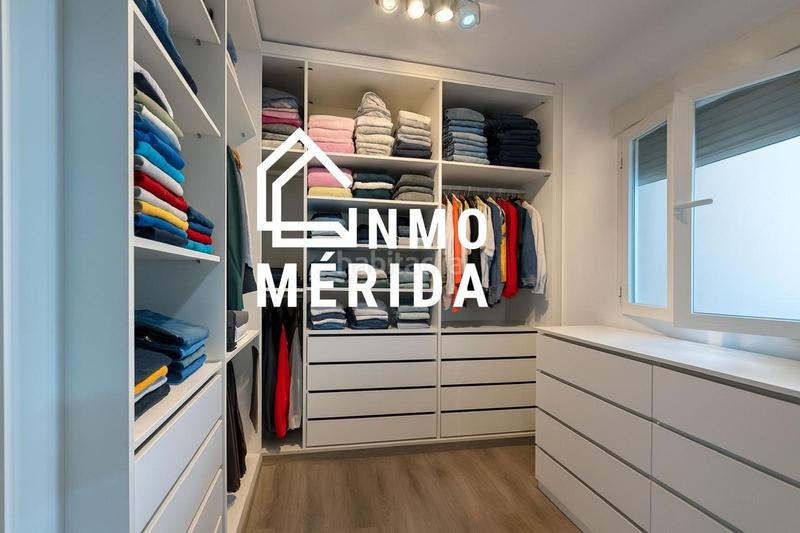 Foto 0536a822-80b2-4efa-ab87-83b0139ddd83. Etagenwohnung mit parking in Sur Mérida