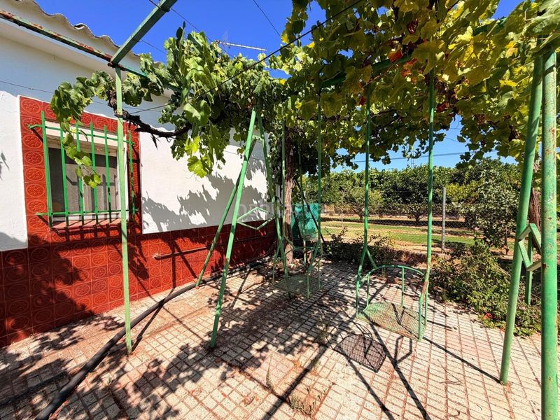Foto 05ab7a54-07fa-4aed-8c24-6776cd5a6770. Casa en Valverde de Mérida