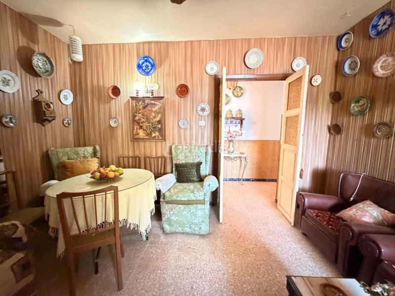 Foto b16226f4-ba3d-47b8-bb41-7e3ab5a8d0f7. Casa en Valverde de Mérida