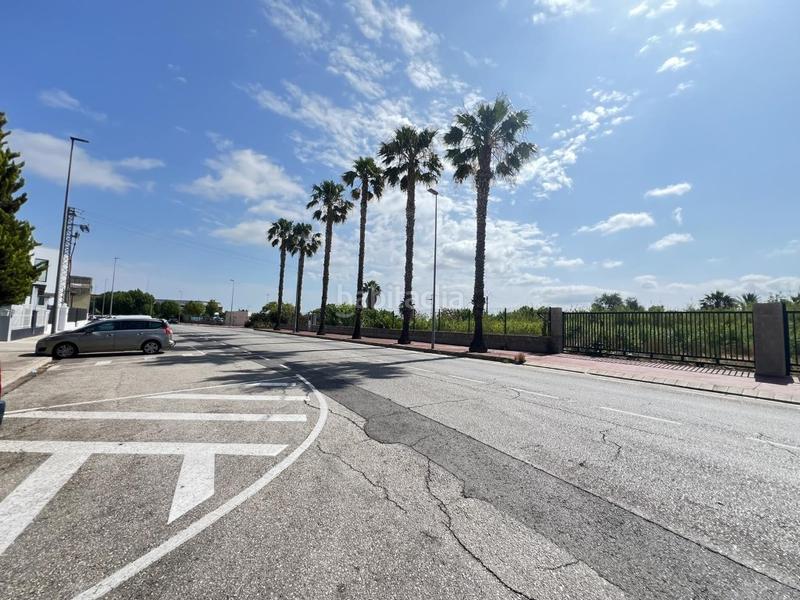 Foto a25614ef-8ad0-468f-8601-acaa90081afa. Fabrikhalle in Urbanitzacions i Pedanies Nord Alzira