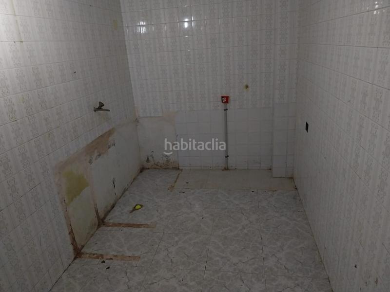 Foto 998427ef-bd48-4666-89fe-d0caccb3b2bd. Local comercial local cerca del centro en Albalat de la Ribera