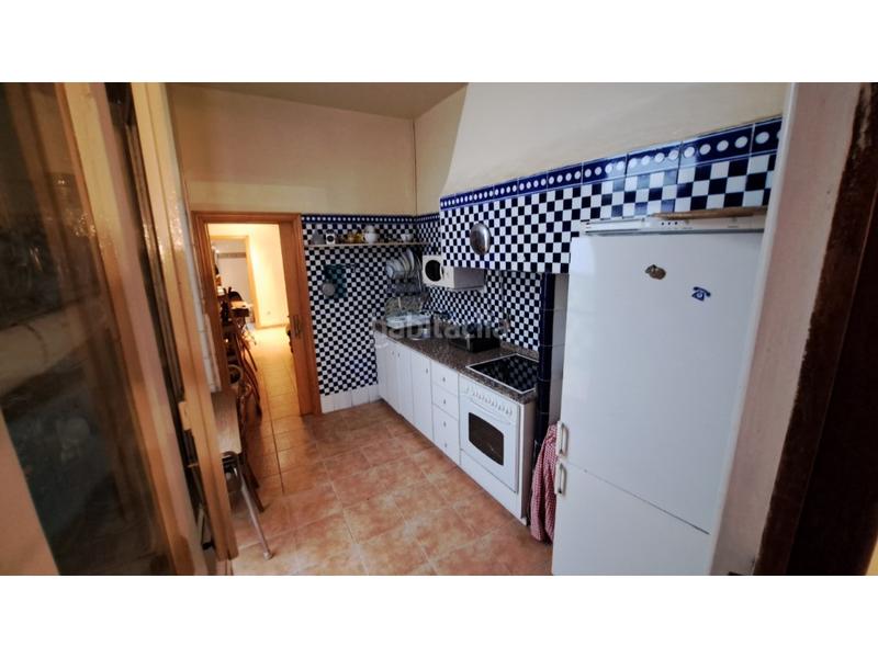 Foto bc7440f0-04d4-41ef-81cf-3471f1318099. Casa a Guadassuar