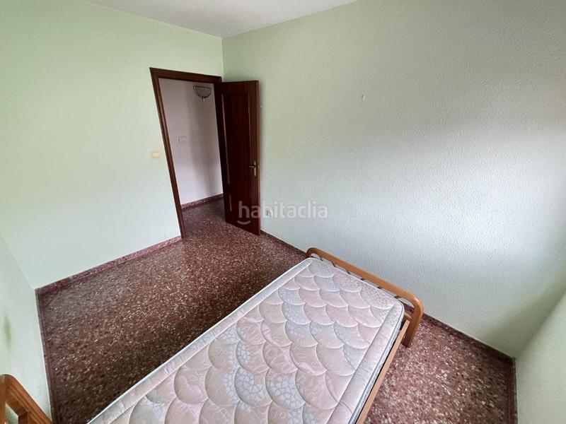 Foto 12840db3-b56f-498f-bc80-179d66491681. Pis a Pere Crespí Alzira