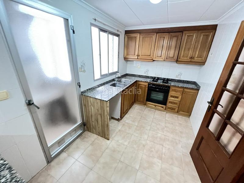 Foto 83b5ed14-370c-4151-9746-b7545bc117f3. Pis a Pere Crespí Alzira