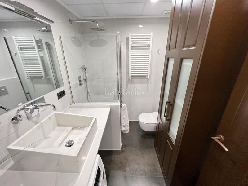 Foto dae1d064-6f7d-4578-9730-7e8356358fe9. Piso excelente y único piso recién reformado íntegramente en la avenida santos patronos en una magnífica finca y con una supe en Alzira
