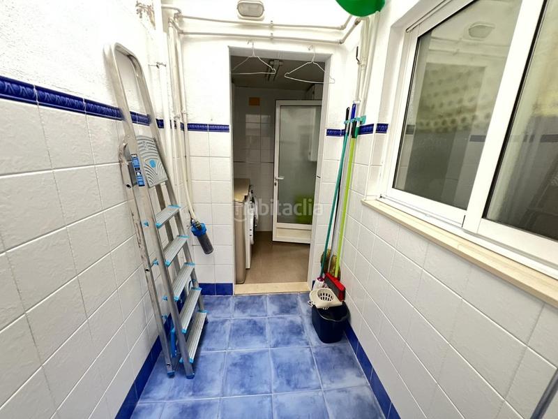 Foto a7bfb101-a25a-4f6e-9e5d-942b6d775e6e. Piso  3 habitaciones venta en Caputxins Alzira