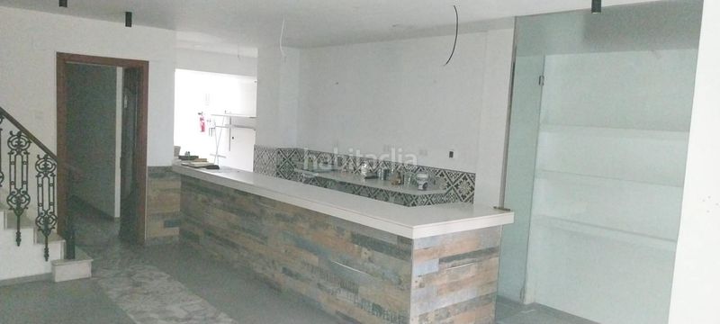 Foto e8348fd3-fb5a-4b7d-becd-92d7a042b4e5. Casa aparellada a Centre Alzira