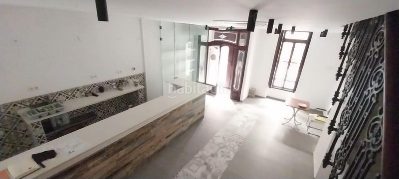 Foto f18570f1-b1e5-4eee-b679-1b585e952aa3. Casa aparellada a Centre Alzira