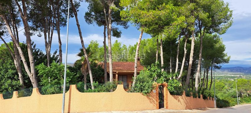 Foto 1f3deb7f-7d71-4c03-b8f1-77e8508ace8f. Casa chalet en Alberic
