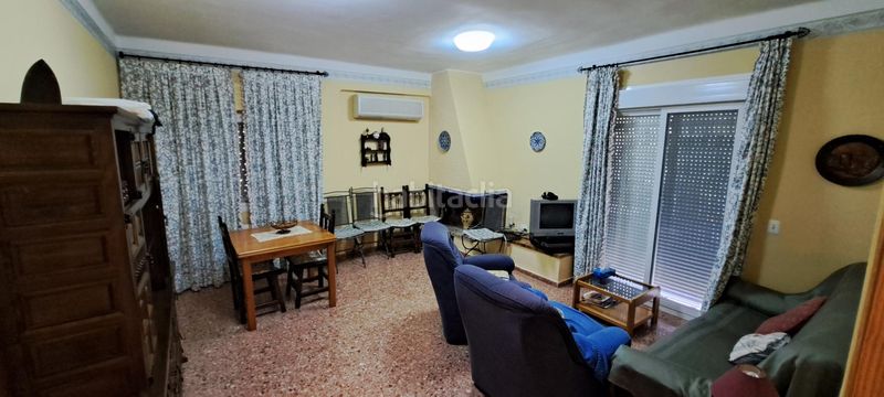 Foto 3aae49b1-3e79-4bd9-816d-b86902fe9329. Casa chalet en Alberic