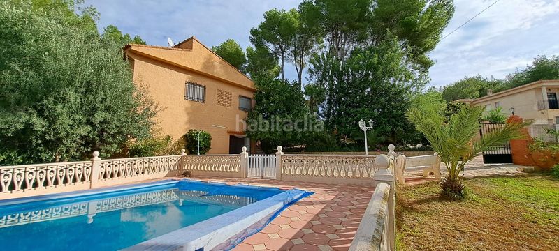 Foto 490a6145-abfc-40f4-8ec2-8da24a382bf5. Casa chalet en Alberic
