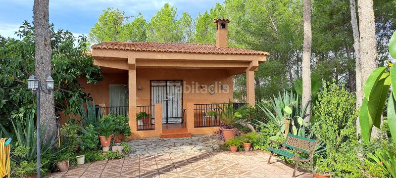 Foto 89fd0b9e-6125-43ad-ba43-ccdd8df196db. Casa chalet en Alberic