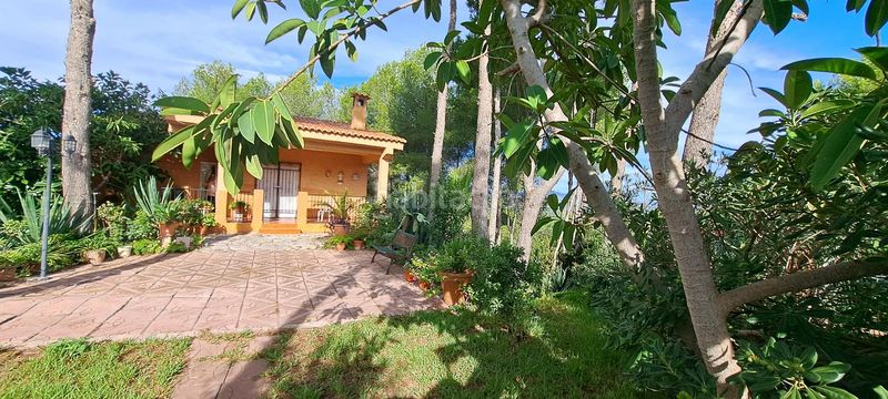 Foto c77cab87-67b3-4c5f-ab64-0df468d011b9. Casa chalet en Alberic