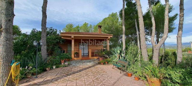 Foto d9e8d4fa-540b-4218-91d1-1b1df5e8f282. Casa chalet en Alberic