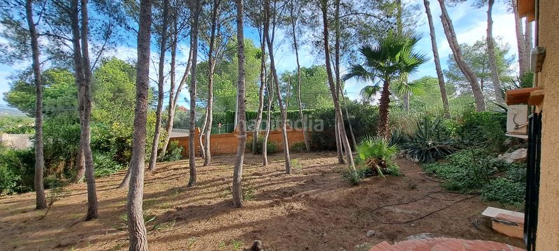 Foto fa004a49-c833-4eb8-ba02-3a27f495544c. Casa chalet en Alberic