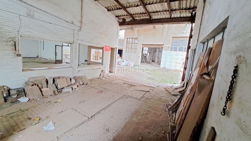 Foto 358e6f79-3d56-472d-97d0-4a45bad5139d. Nau industrial a Guadassuar