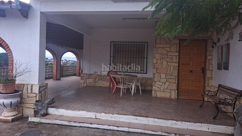 Foto 6fd3f179-379d-425f-b726-9cc4878aff78. Casa amb piscina a Centre Alzira