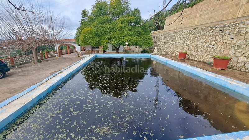 Foto 7107f0d4-ead3-494d-998b-cf3c2d78ebdc. Casa amb piscina a Centre Alzira