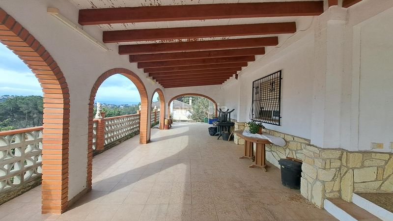 Foto 7fc6b604-4351-45bc-9639-498f0c156492. Casa amb piscina a Centre Alzira