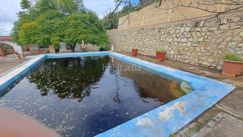 Foto 88272113-7704-44f0-8e8f-0a7917e15fc1. Casa amb piscina a Centre Alzira