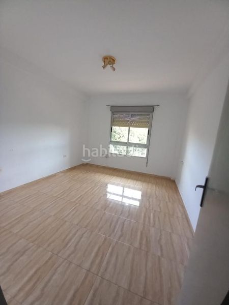 Foto f5d0137f-4bd4-4cb9-9f2e-05d561021698. Pis a Centre Alzira