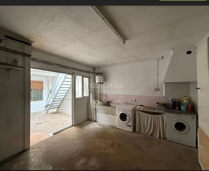 Foto 627cd46d-4ffb-4f0a-8acd-afe1e0f28b5e. Casa adossada a Guadassuar