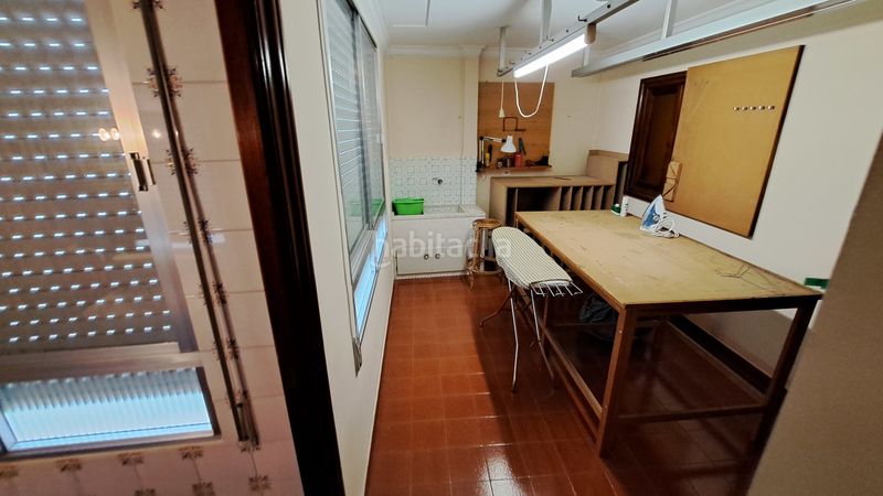Foto 3d94b492-37c9-430c-a40e-4e261c11a963. Casa adossada a Guadassuar