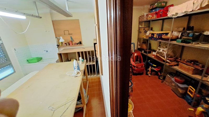 Foto b39d5d61-f9db-4291-a32b-58f8d17249df. Casa adossada a Guadassuar