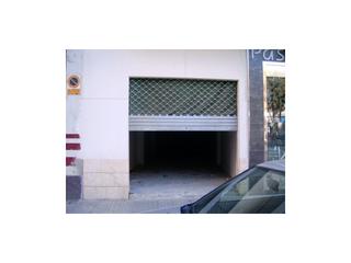 Lloguer Local Comercial a Avinguda del parc 2. Local en avda. del parque