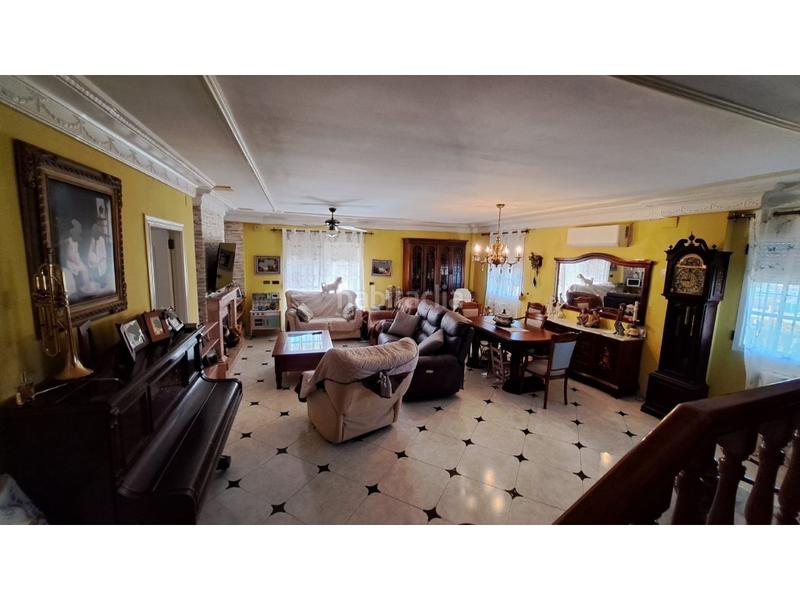 Foto 034110e9-200e-4c43-b33b-0f7830801239. Xalet amb aparcament a Urbanitzacions i Pedanies Nord Alzira