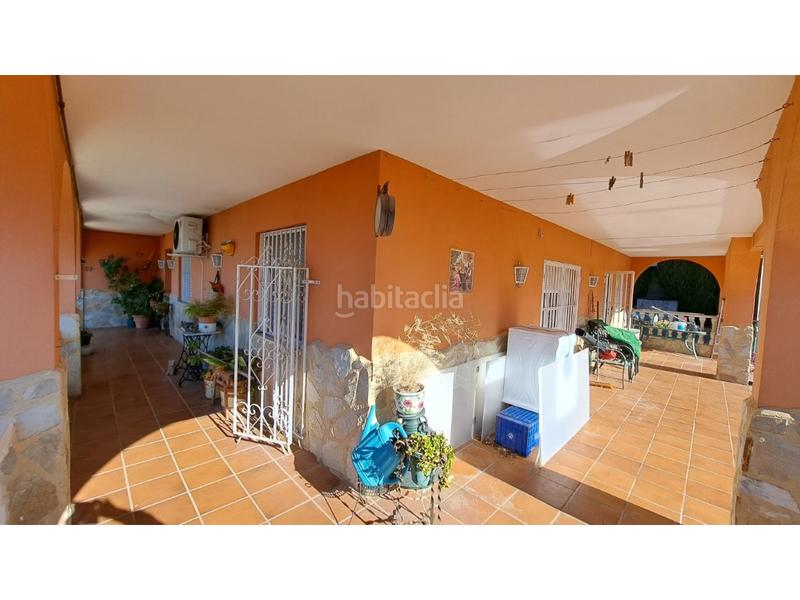 Foto f5cd1982-c810-4b47-8161-77881ae14423. Xalet amb aparcament a Urbanitzacions i Pedanies Nord Alzira