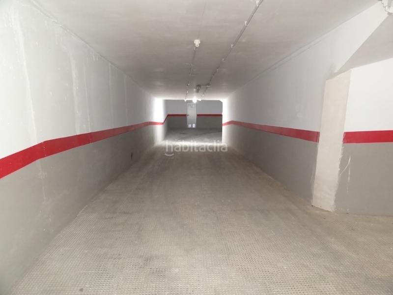 Foto 4fde1645-1728-46f2-851f-67f0a9d03096. Autoparkplatz in Benifairó de la Valldigna