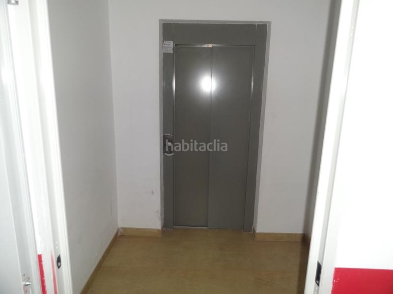 Foto 5493405b-349b-49a0-915d-e2094ecaf998. Autoparkplatz in Benifairó de la Valldigna