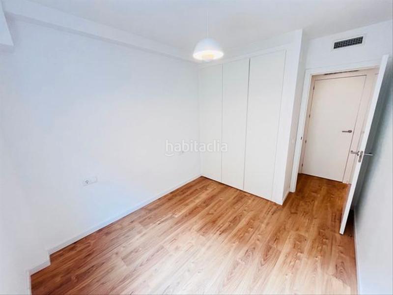 Foto 0311a6c7-9545-417c-ba8f-5c31fe1c3a46. Pis a carrer del túria 20 a El Botànic Valencia