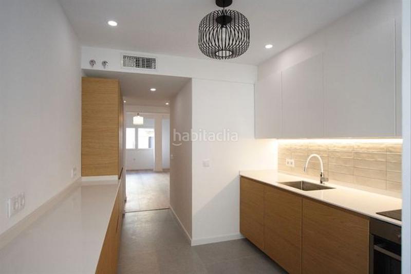 Foto 250d283a-679f-4bcc-b114-f20ad06ec5db. Pis a carrer del túria 20 a El Botànic Valencia