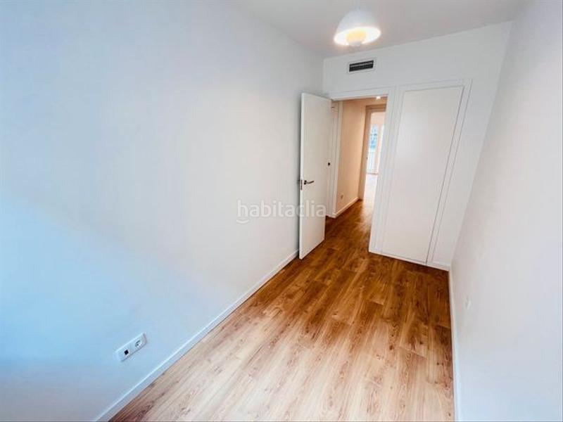 Foto d43d5dfd-9d13-424c-8dba-48a8005aa525. Pis a carrer del túria 20 a El Botànic Valencia