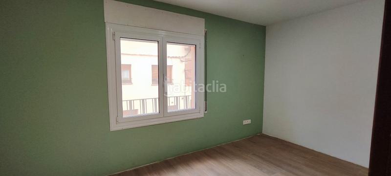 Foto 493e29ef-9317-4046-96ad-54baaffec964. Edifici a Sant Hipòlit de Voltregà