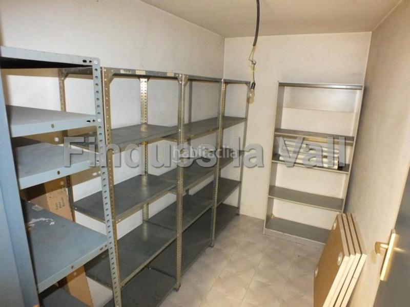 Foto 493c7ea4-a025-48f7-9ec6-7e887d92bc58. Miete geschäftsraum mit heizung in Centre Vic