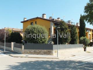 Casa a Tona. Casa en venda a tona