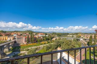 Appartement à Roda de Ter. Pis en venda roda de ter