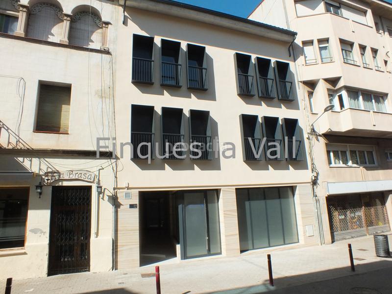 Foto 7c91edd4-7c16-4d93-b821-e360ee51ba9e. Local commercial dans Tona