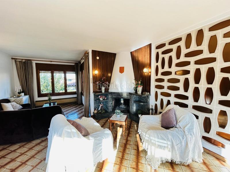 Foto 7de752d6-243b-479b-a891-c0097f63880b. Chalet avec cheminée dans Folgueroles