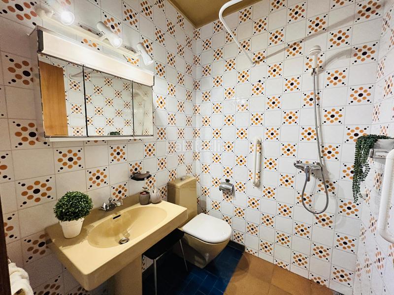 Foto ec831af4-4692-44ba-92af-a51c43b777ae. Chalet avec cheminée dans Folgueroles