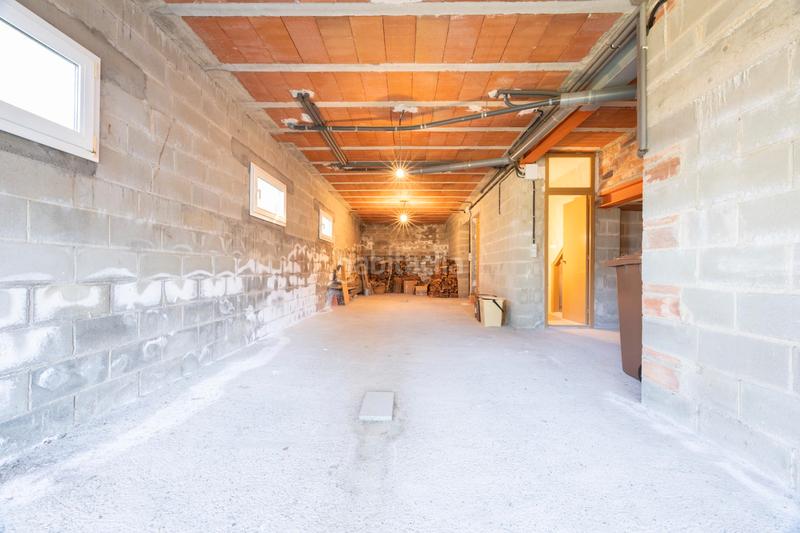 Foto 37874f2e-bd1e-47ee-bfd2-ea39d48389f0. Chalet mit kamin heizung parking in Folgueroles