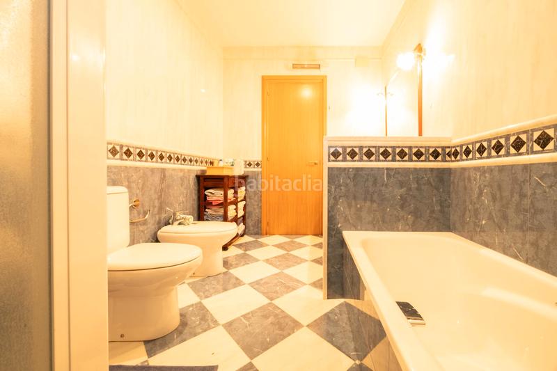 Foto 873ab240-fe66-4704-b256-cfcda510e378. Chalet mit kamin heizung parking in Folgueroles