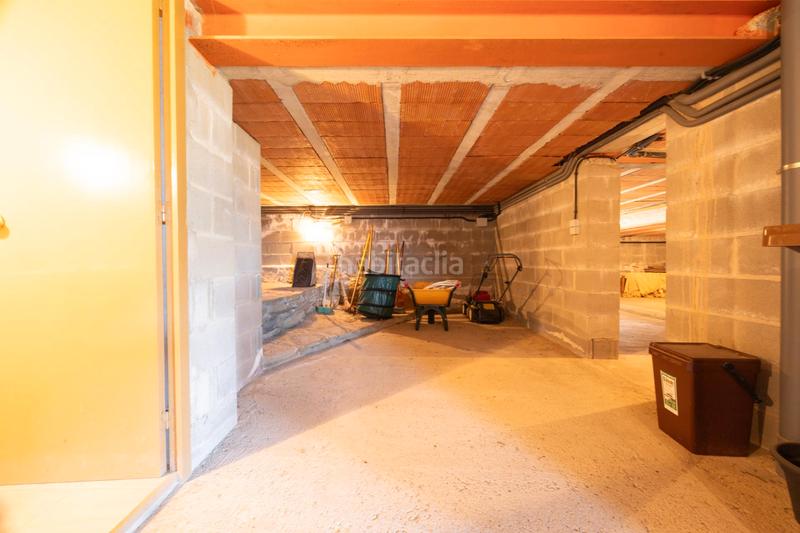 Foto b4c8d995-3707-45c6-80f2-22c06bfb0e8a. Chalet mit kamin heizung parking in Folgueroles