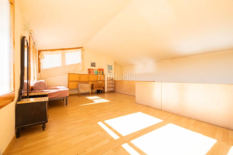 Foto f8d67354-617a-4146-b2ae-35dae8362cbc. Chalet mit kamin heizung parking in Folgueroles