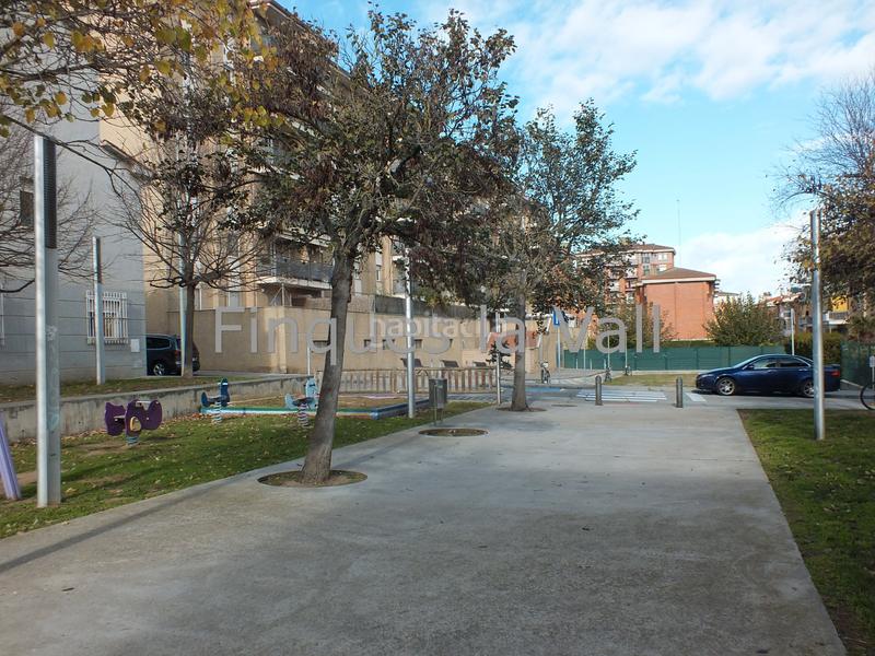 Foto 34cb80a7-5a9d-4a27-be13-68df442cc04e. Piso en passatge de la font dels frares 26 pis en venda a en Vic