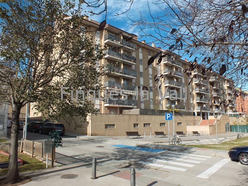 Foto 9cc5a442-7f47-4649-a462-8c0088434e85. Piso en passatge de la font dels frares 26 pis en venda a en Vic