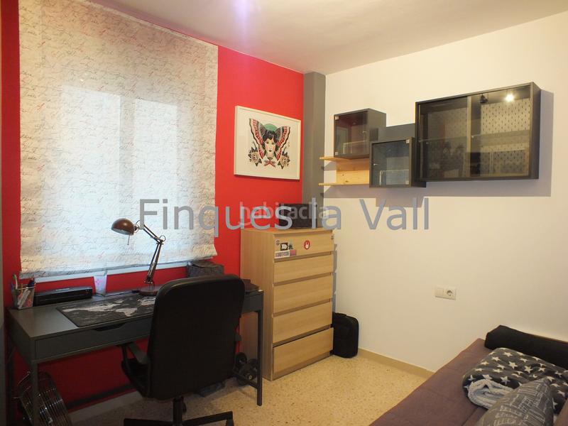 Foto e5e8ae05-f3a3-494b-a419-2f7c62e5ca30. Piso en passatge de la font dels frares 26 pis en venda a en Vic